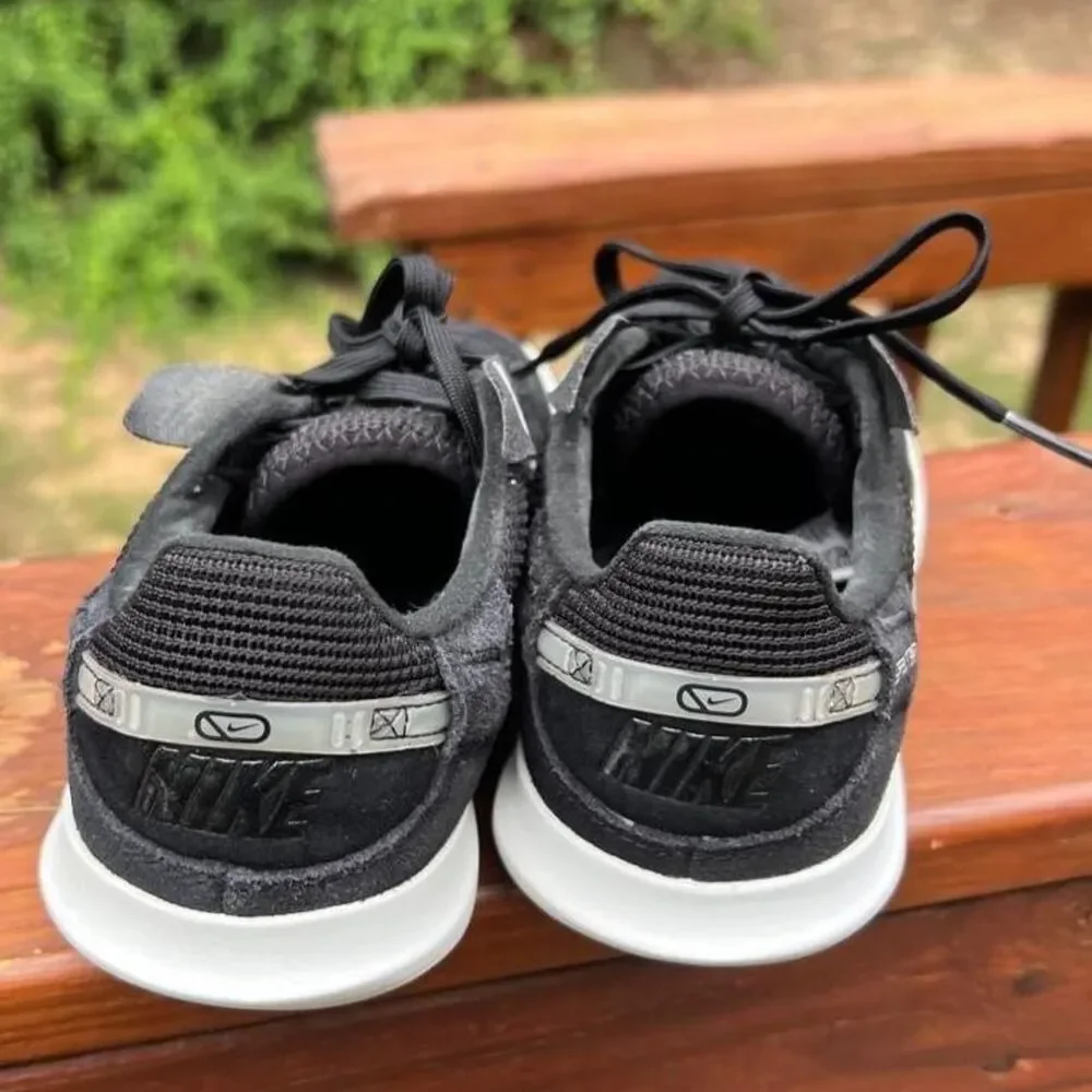 Nike Youth 1 Street Gato Black White Indoor Soccer School Sneakers